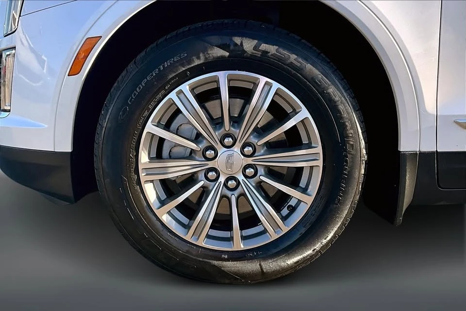 2017 Cadillac XT5 - Image 13 of 15