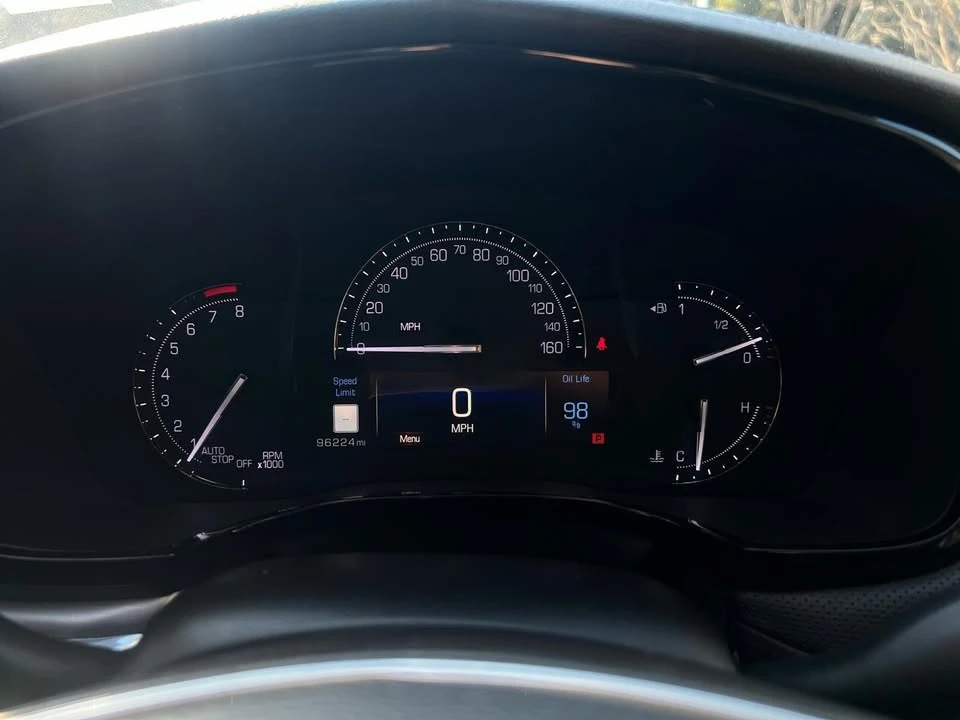 2017 Cadillac XT5 - Image 16 of 20