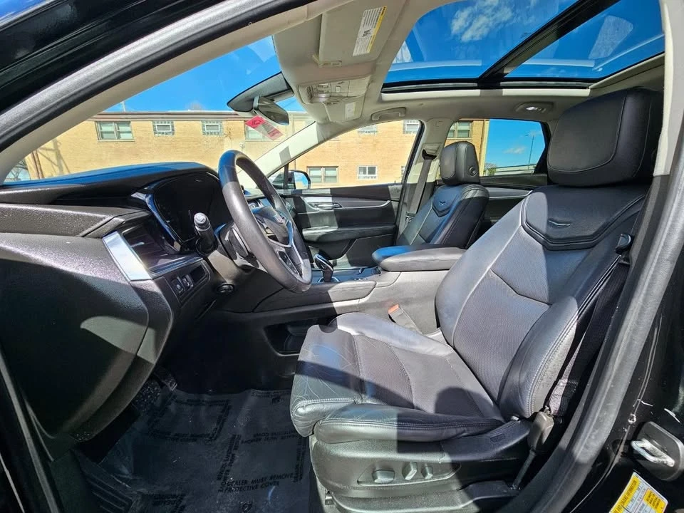 2017 Cadillac XT5 - Image 15 of 19