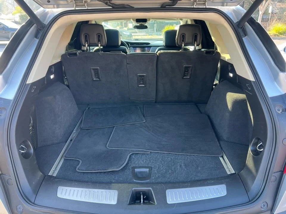2017 Cadillac XT5 - Image 9 of 20