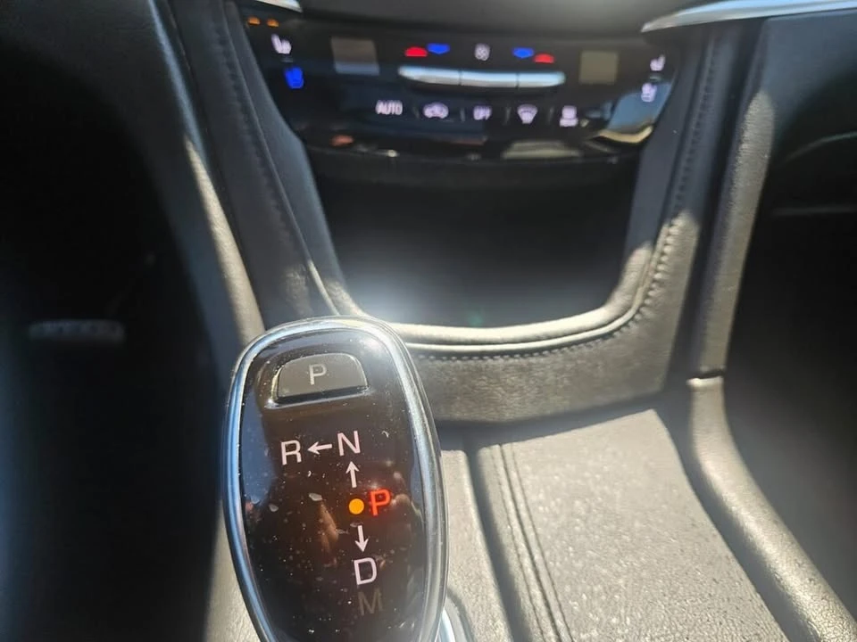2017 Cadillac XT5 - Image 9 of 18