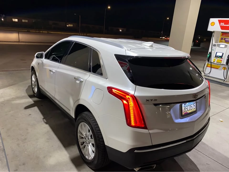 2017 Cadillac XT5 - Image 4 of 13