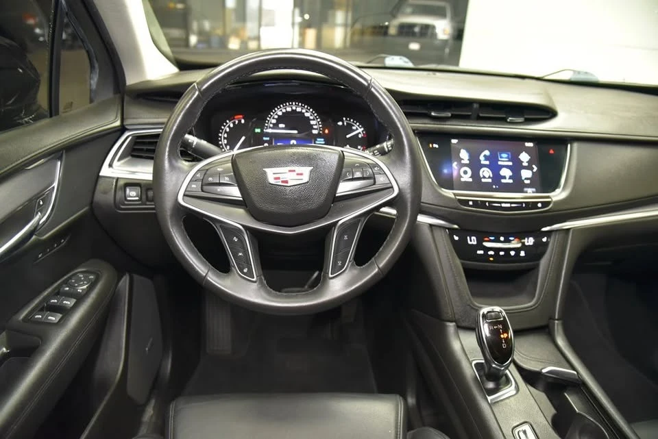 2017 Cadillac XT5 - Image 19 of 20