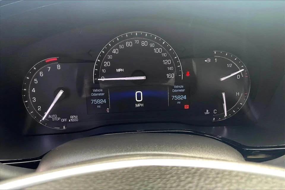 2017 Cadillac XT5 - Image 19 of 20
