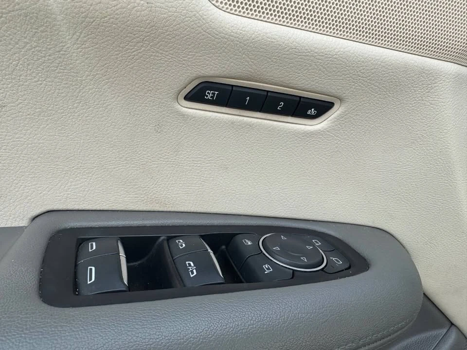 2017 Cadillac XT5 - Image 10 of 20