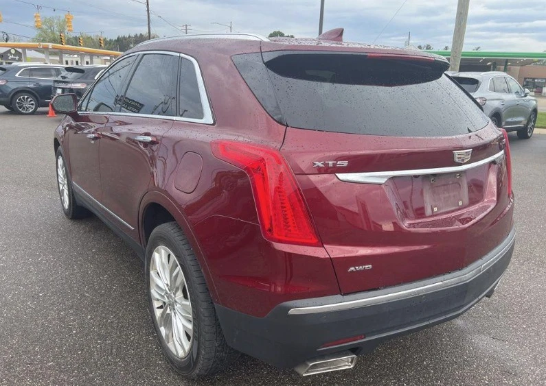 2017 Cadillac XT5 - Image 8 of 13