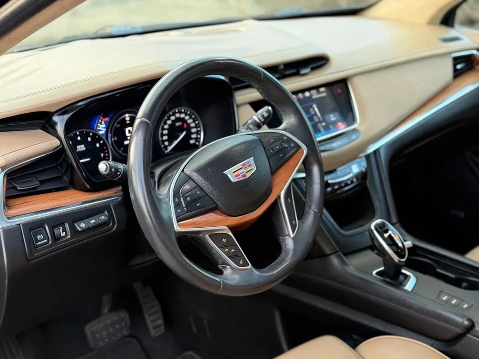 2017 Cadillac XT5 - Image 9 of 18