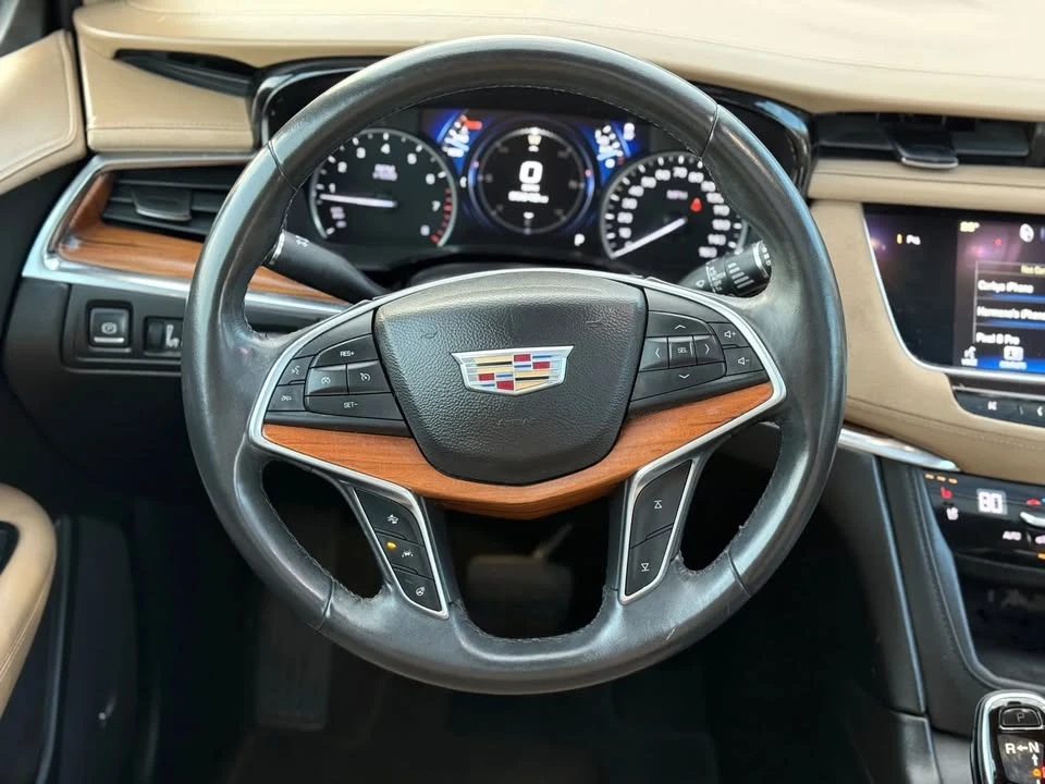 2017 Cadillac XT5 - Image 18 of 18
