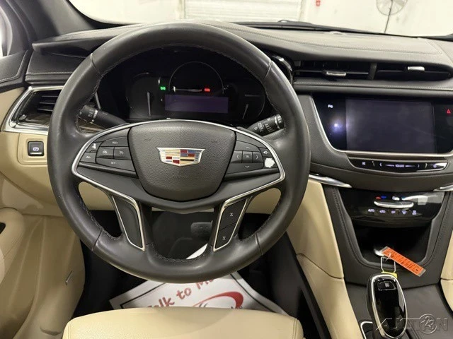 2017 Cadillac XT5 - Image 14 of 18