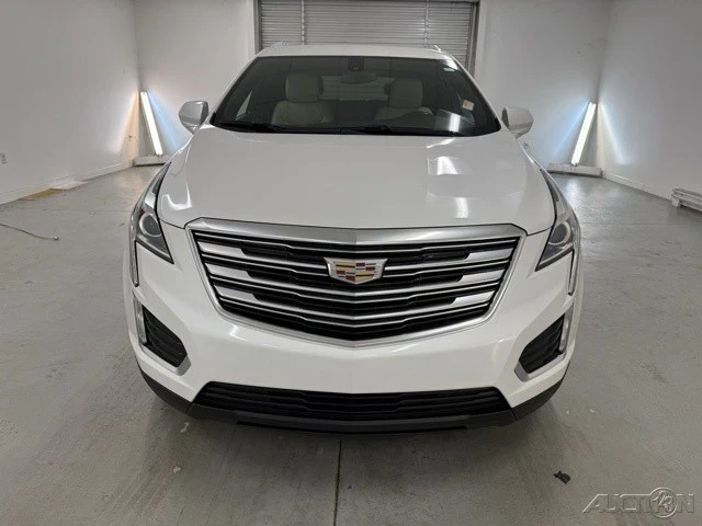 2017 Cadillac XT5 - Image 2 of 18