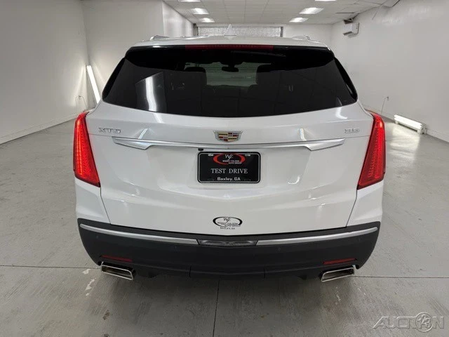 2017 Cadillac XT5 - Image 6 of 18