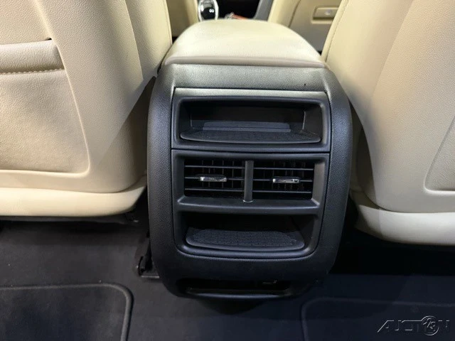 2017 Cadillac XT5 - Image 13 of 18