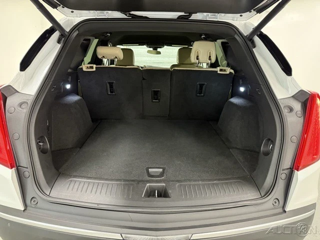 2017 Cadillac XT5 - Image 7 of 18