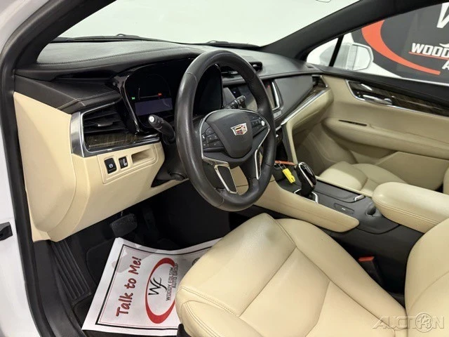 2017 Cadillac XT5 - Image 11 of 18