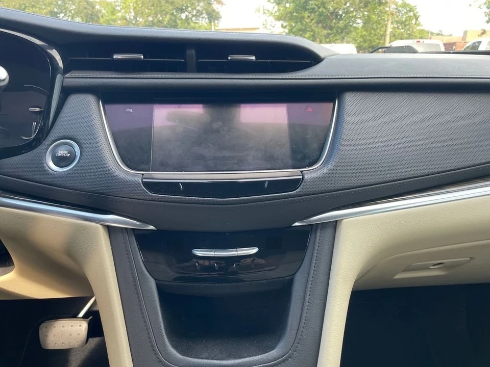 2017 Cadillac XT5 - Image 12 of 12