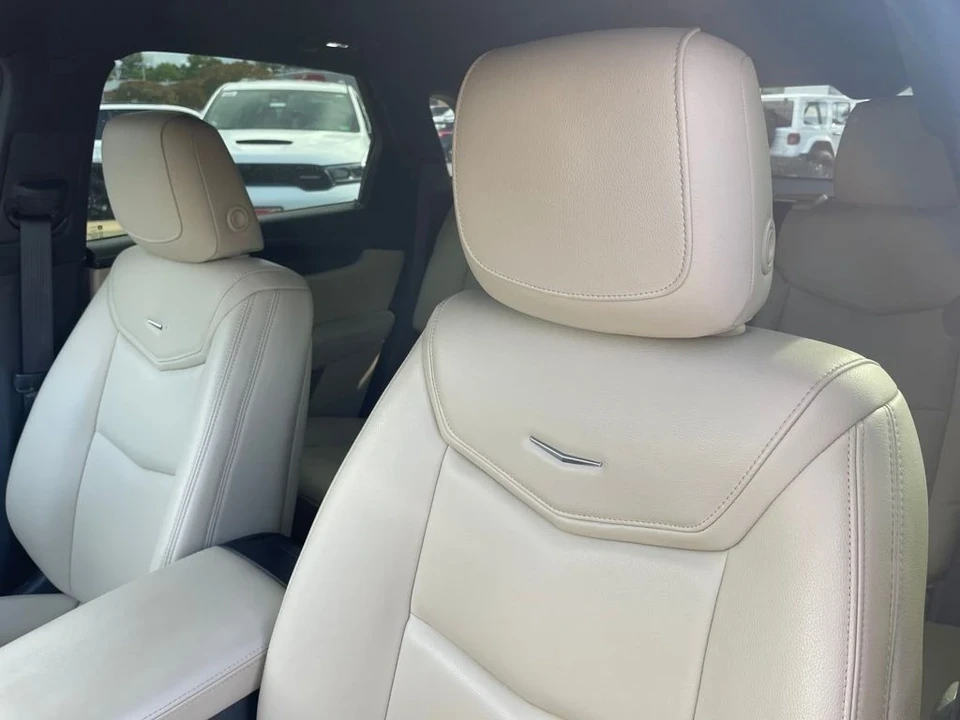 2017 Cadillac XT5 - Image 7 of 12