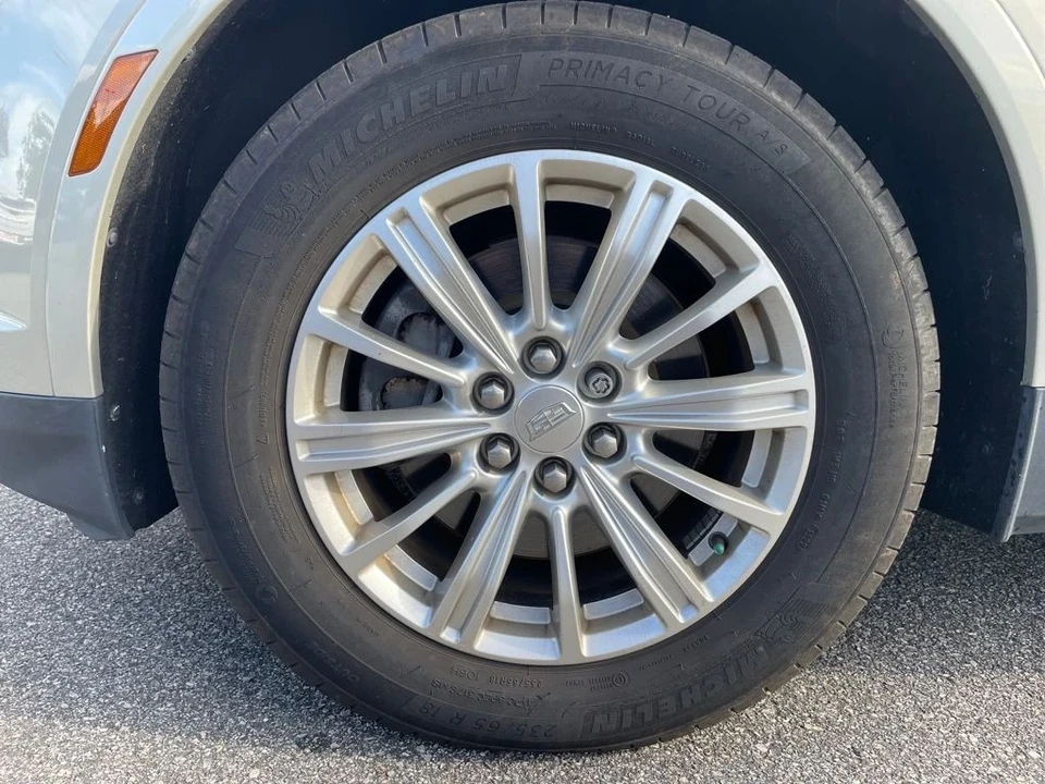 2017 Cadillac XT5 - Image 11 of 12