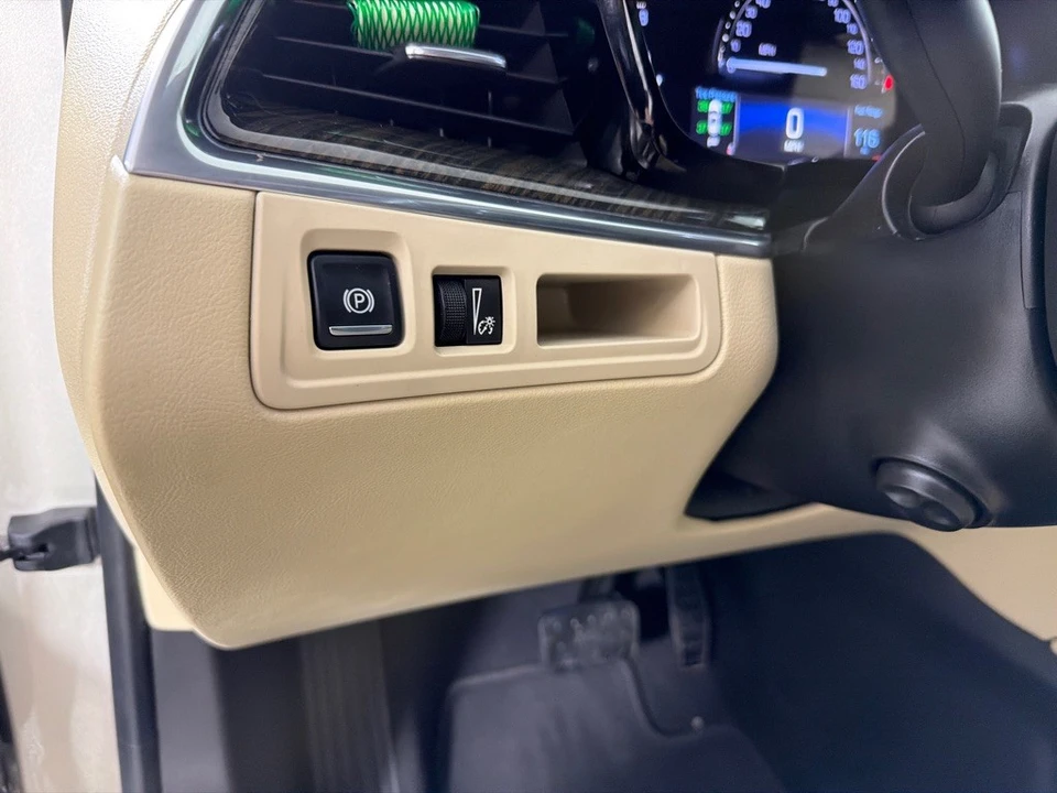 2017 Cadillac XT5 - Image 14 of 21
