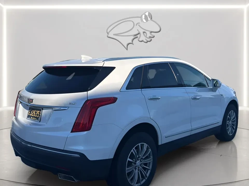 2017 Cadillac XT5 - Image 9 of 20