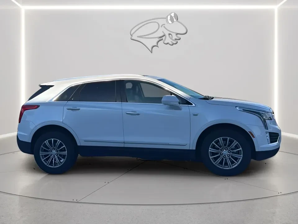 2017 Cadillac XT5 - Image 11 of 20