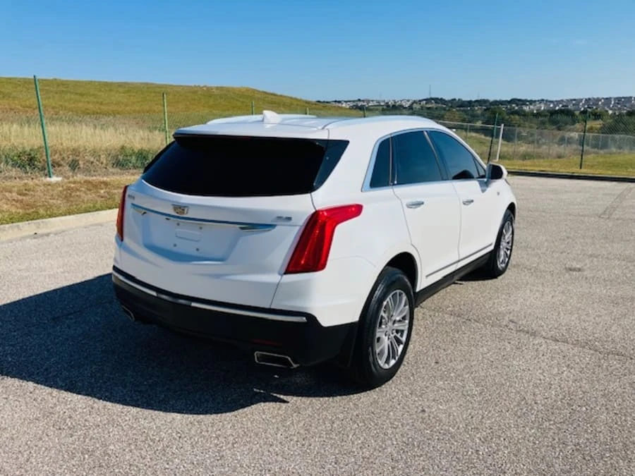2017 Cadillac XT5 - Image 3 of 15