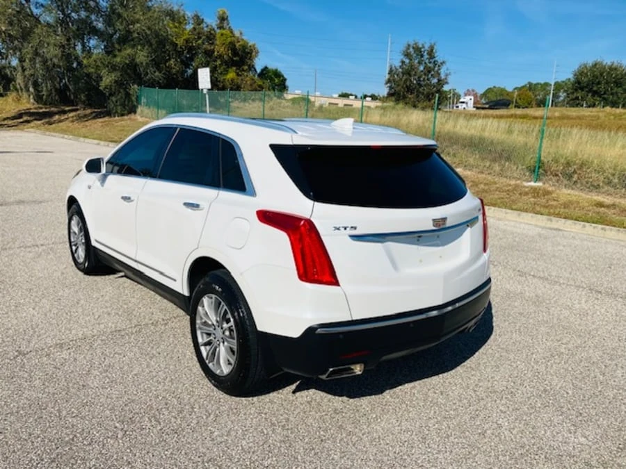 2017 Cadillac XT5 - Image 6 of 15