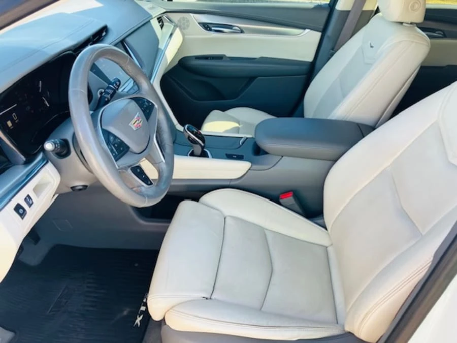2017 Cadillac XT5 - Image 11 of 15
