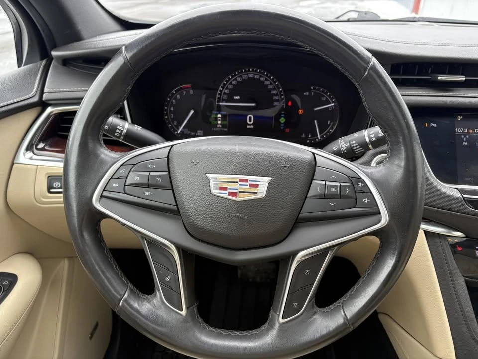 2017 Cadillac XT5 - Image 16 of 20