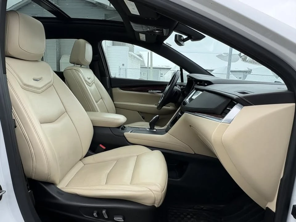 2017 Cadillac XT5 - Image 13 of 20