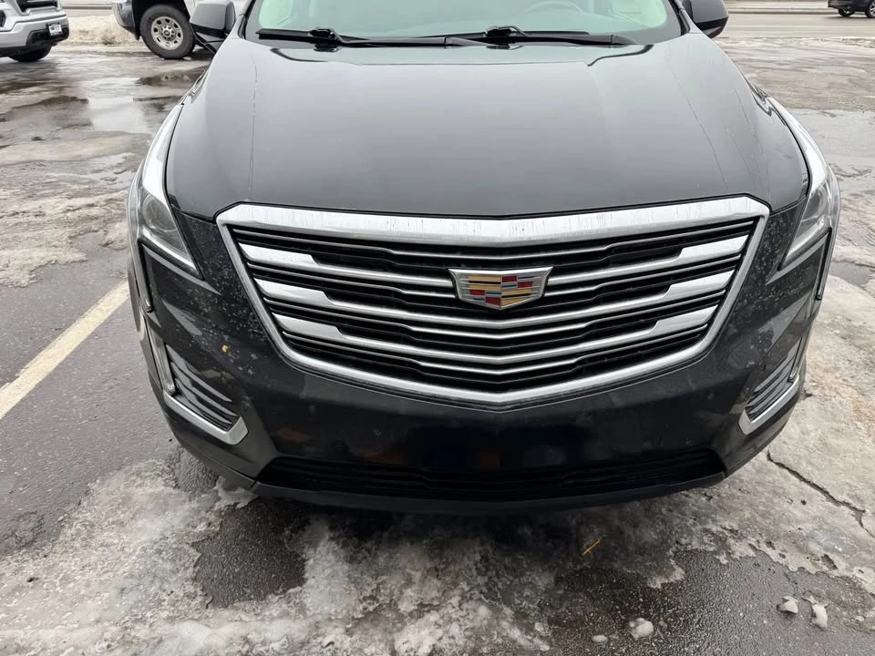 2017 Cadillac XT5 - Image 2 of 11