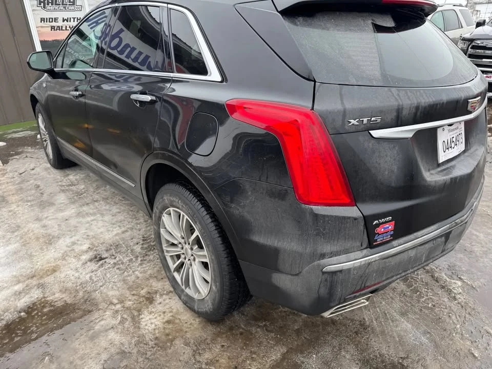 2017 Cadillac XT5 - Image 8 of 11