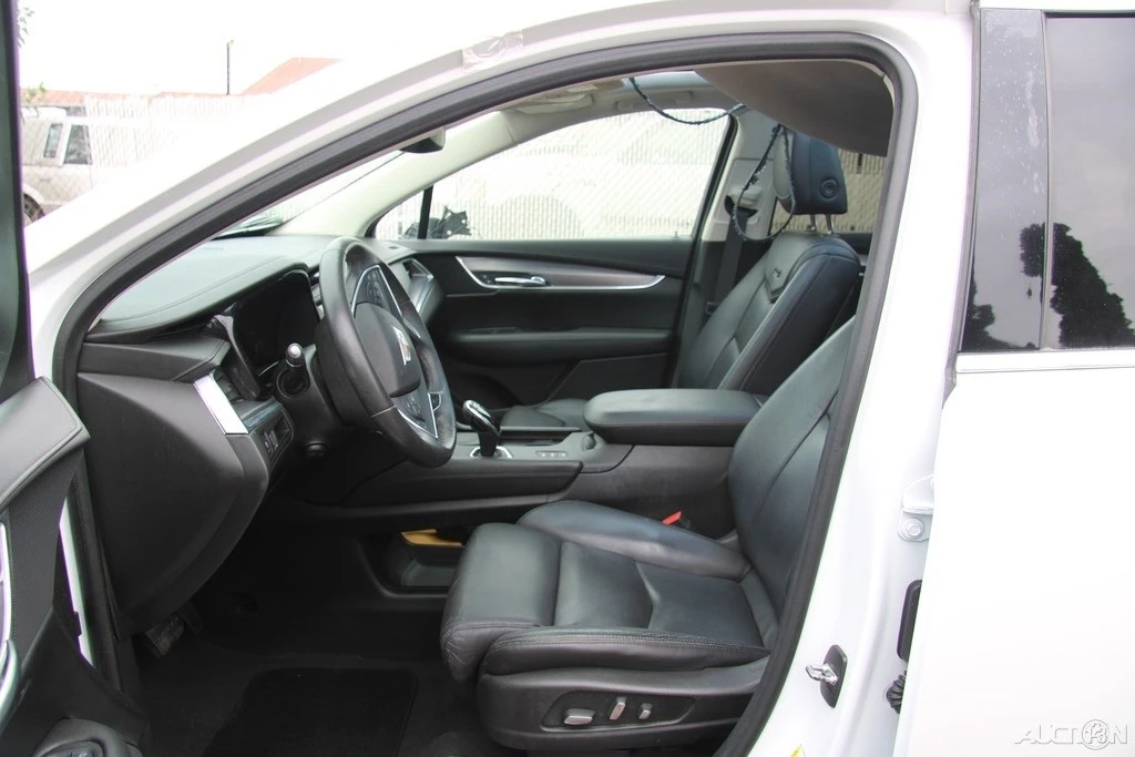 2017 Cadillac XT5 - Image 14 of 21
