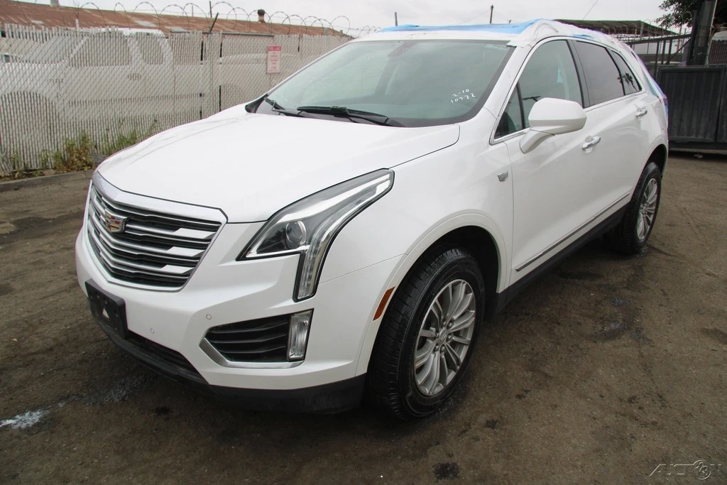 2017 Cadillac XT5 - Image 3 of 21