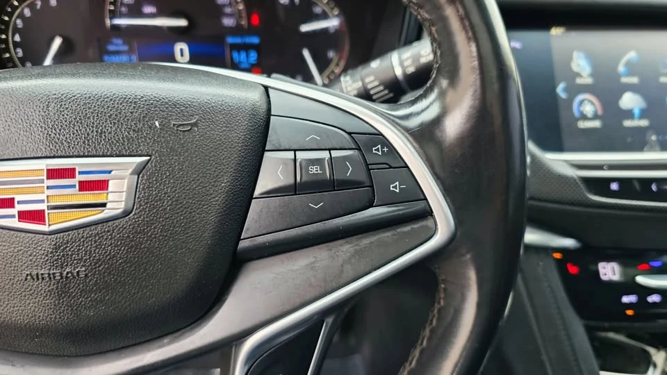 2017 Cadillac XT5 - Image 18 of 19