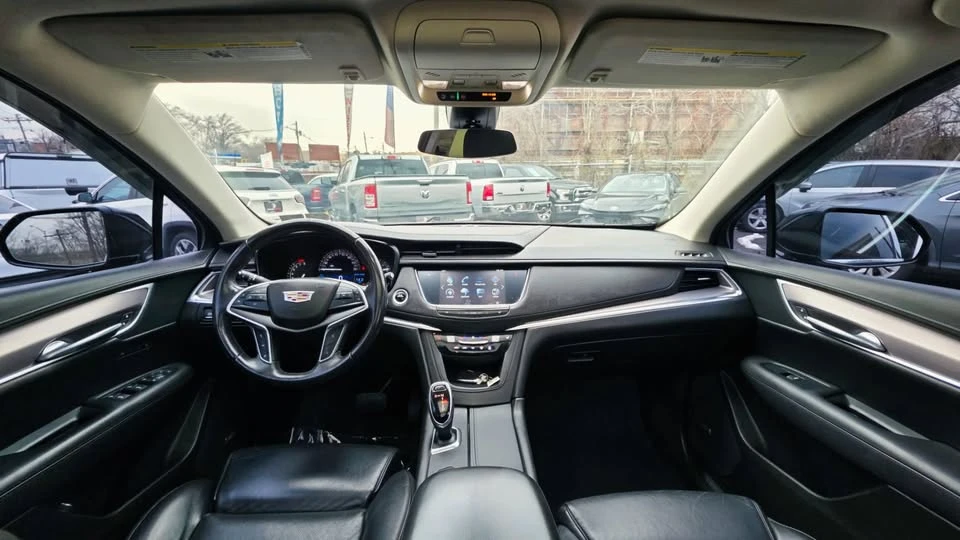 2017 Cadillac XT5 - Image 14 of 19