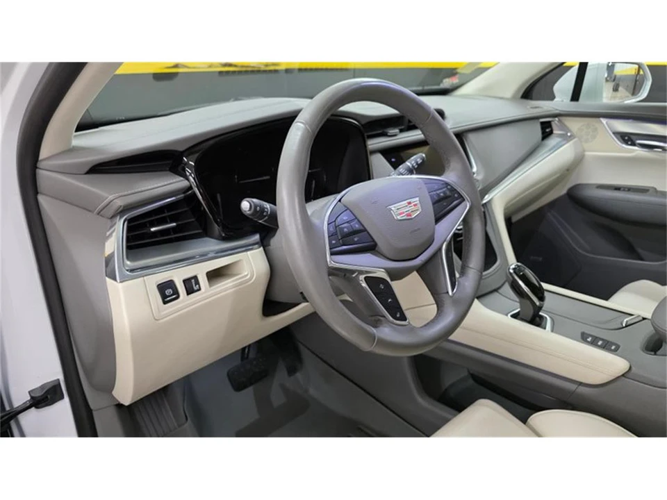 2017 Cadillac XT5 - Image 31 of 31