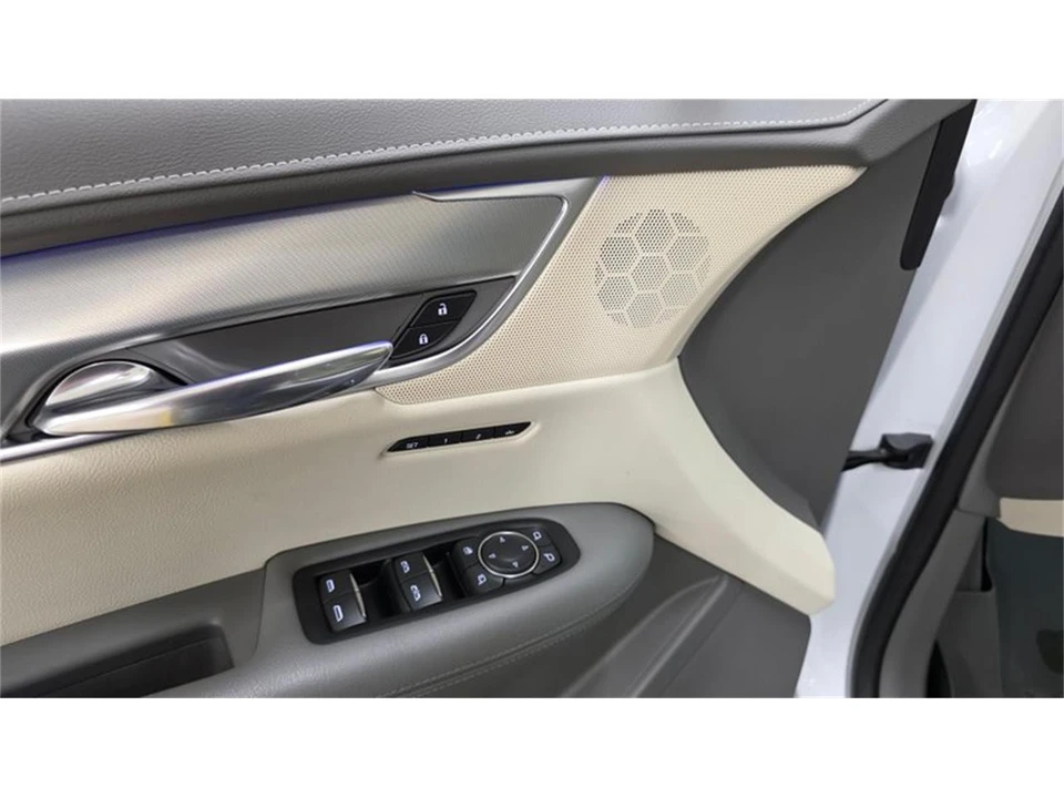 2017 Cadillac XT5 - Image 22 of 31