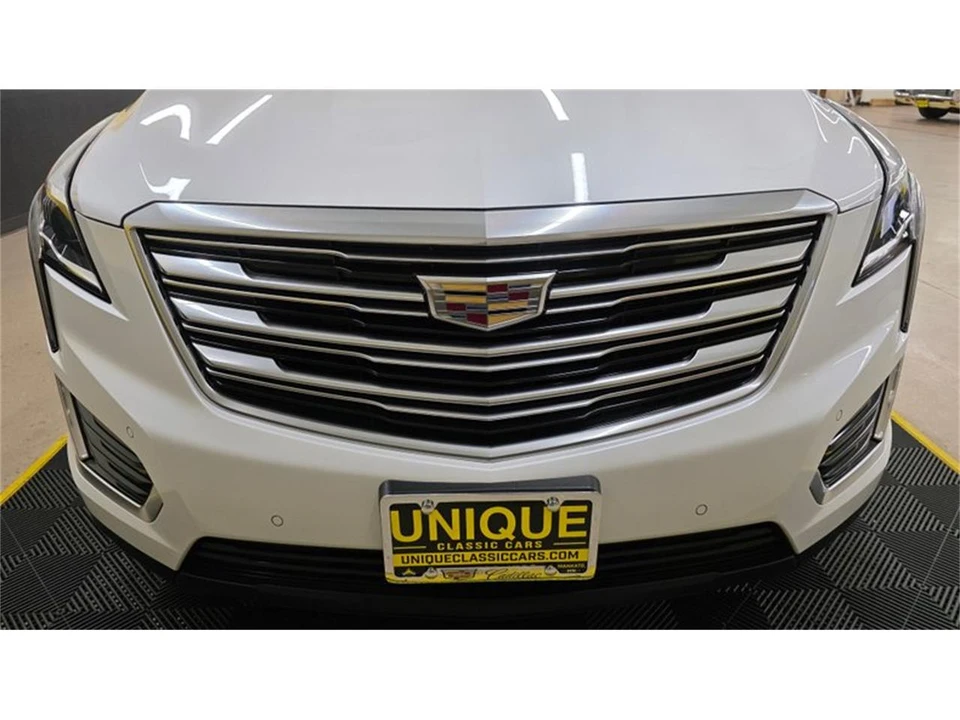 2017 Cadillac XT5 - Image 12 of 31