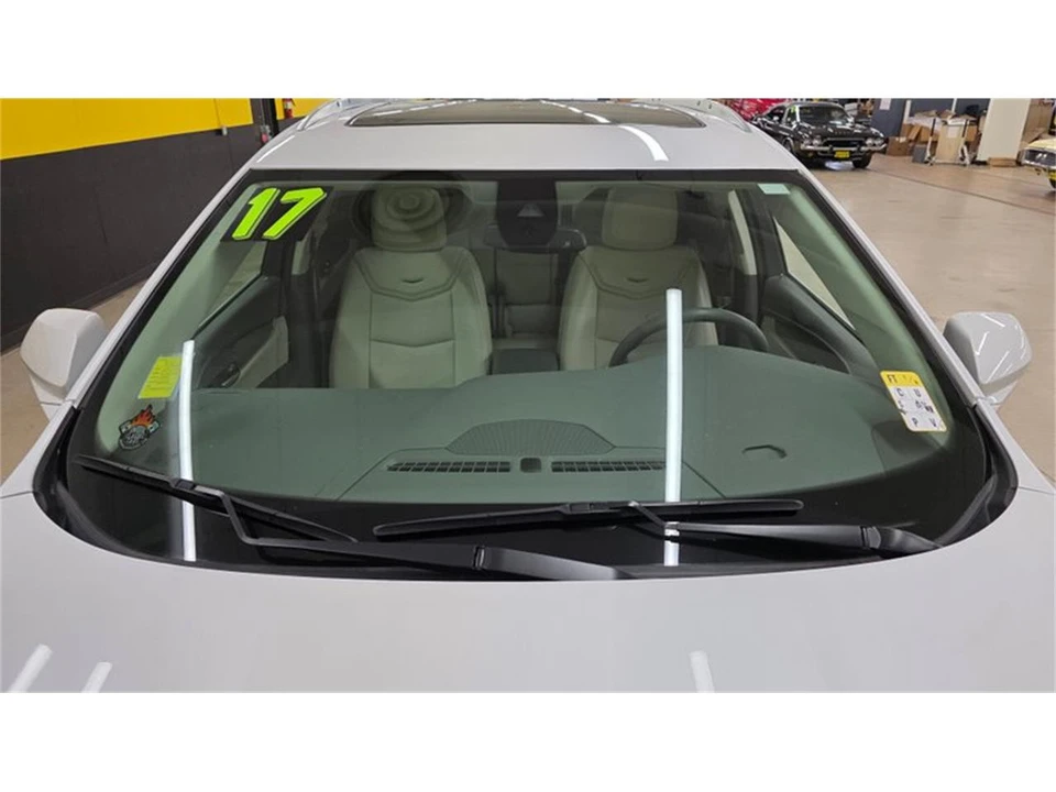 2017 Cadillac XT5 - Image 14 of 31