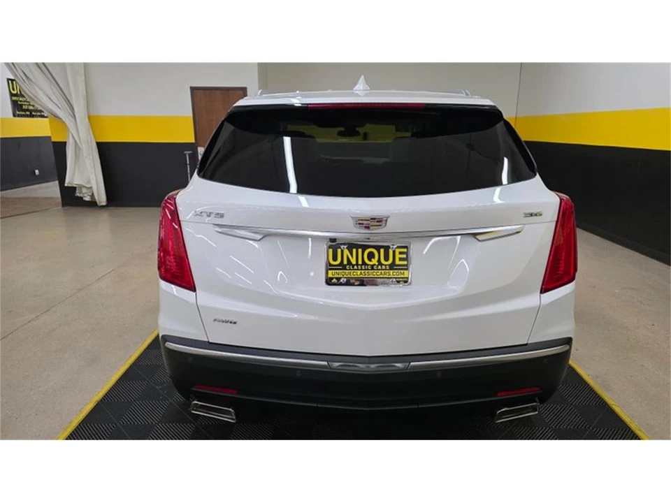 2017 Cadillac XT5 - Image 5 of 31