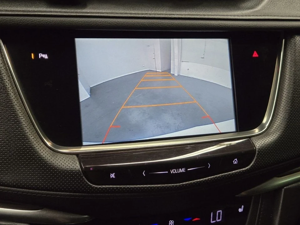 2017 Cadillac XT5 - Image 19 of 21