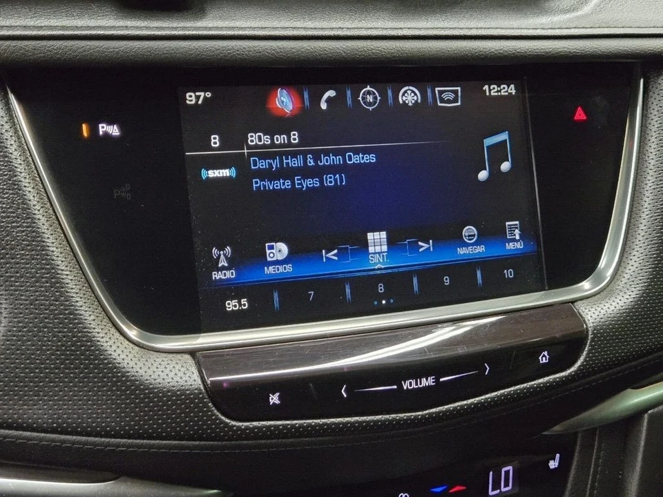 2017 Cadillac XT5 - Image 18 of 21