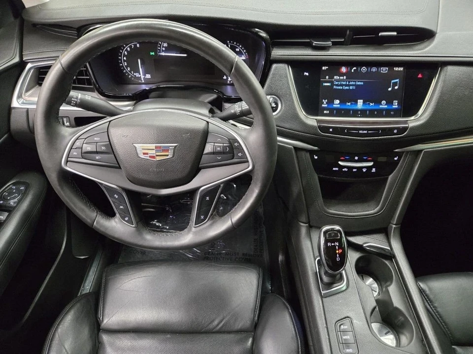 2017 Cadillac XT5 - Image 10 of 12