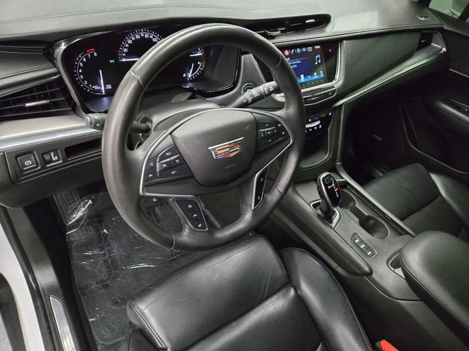 2017 Cadillac XT5 - Image 7 of 12
