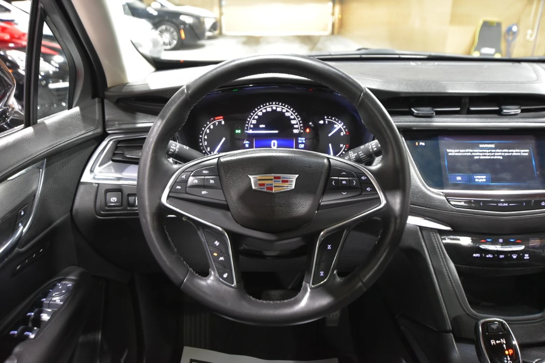 2017 Cadillac XT5 - Image 20 of 21