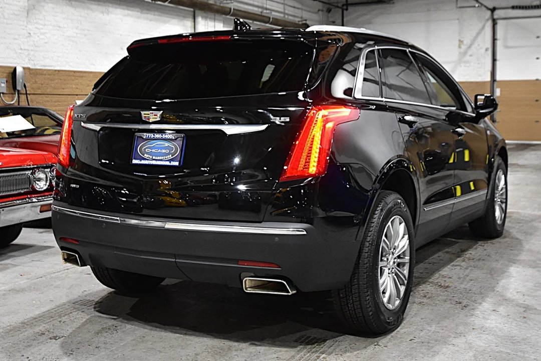 2017 Cadillac XT5 - Image 8 of 21