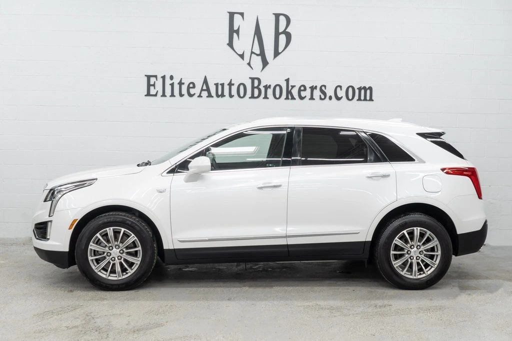 2017 Cadillac XT5 - Image 2 of 12
