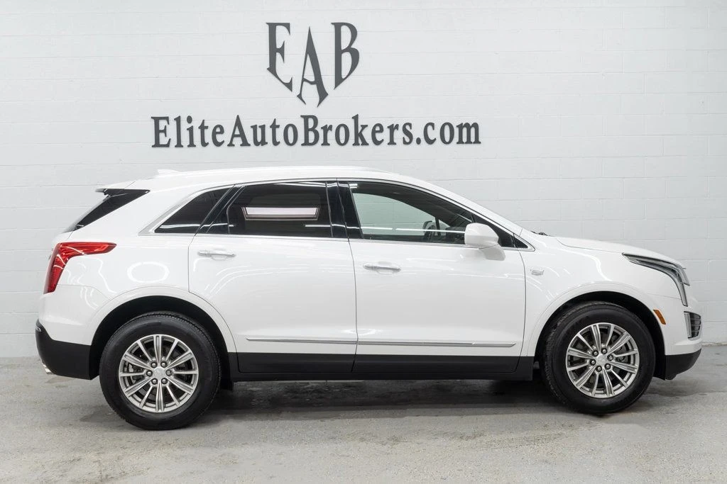 2017 Cadillac XT5 - Image 5 of 12