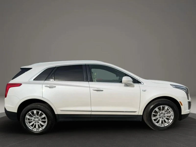 2017 Cadillac XT5 - Image 4 of 12