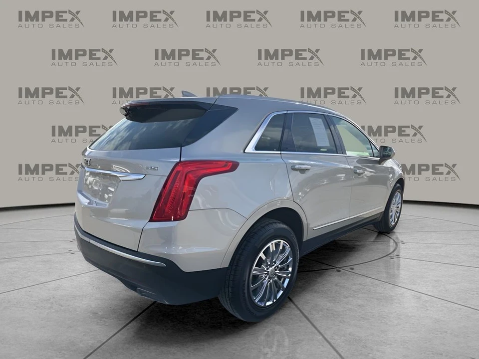 2017 Cadillac XT5 - Image 5 of 12